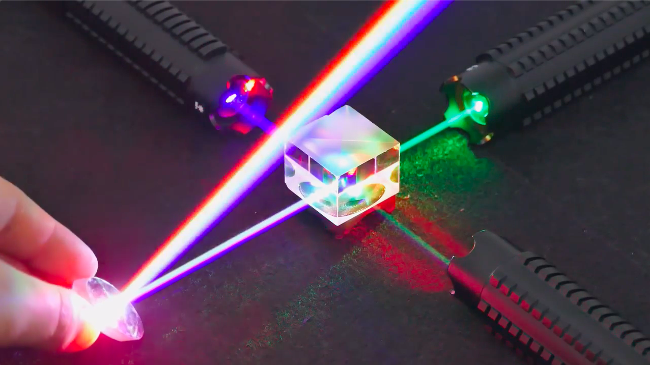 laser beem 3 wide at 100 feet
